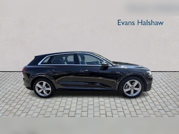 Used Audi e-tron 2021 for sale - 79319657: Photo
