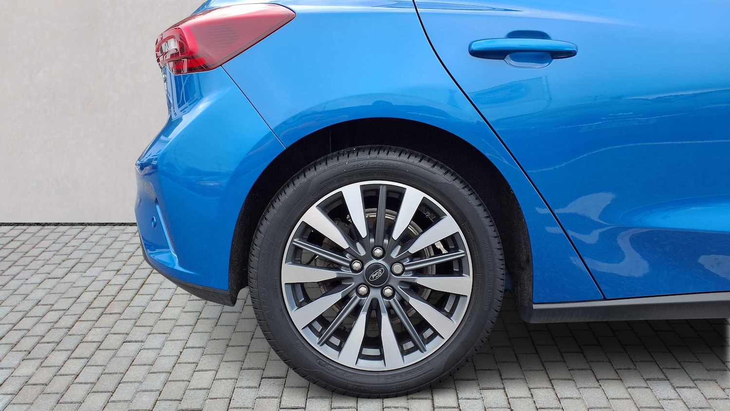 Used Ford Focus 2023 for sale - 76034847: Photo 12