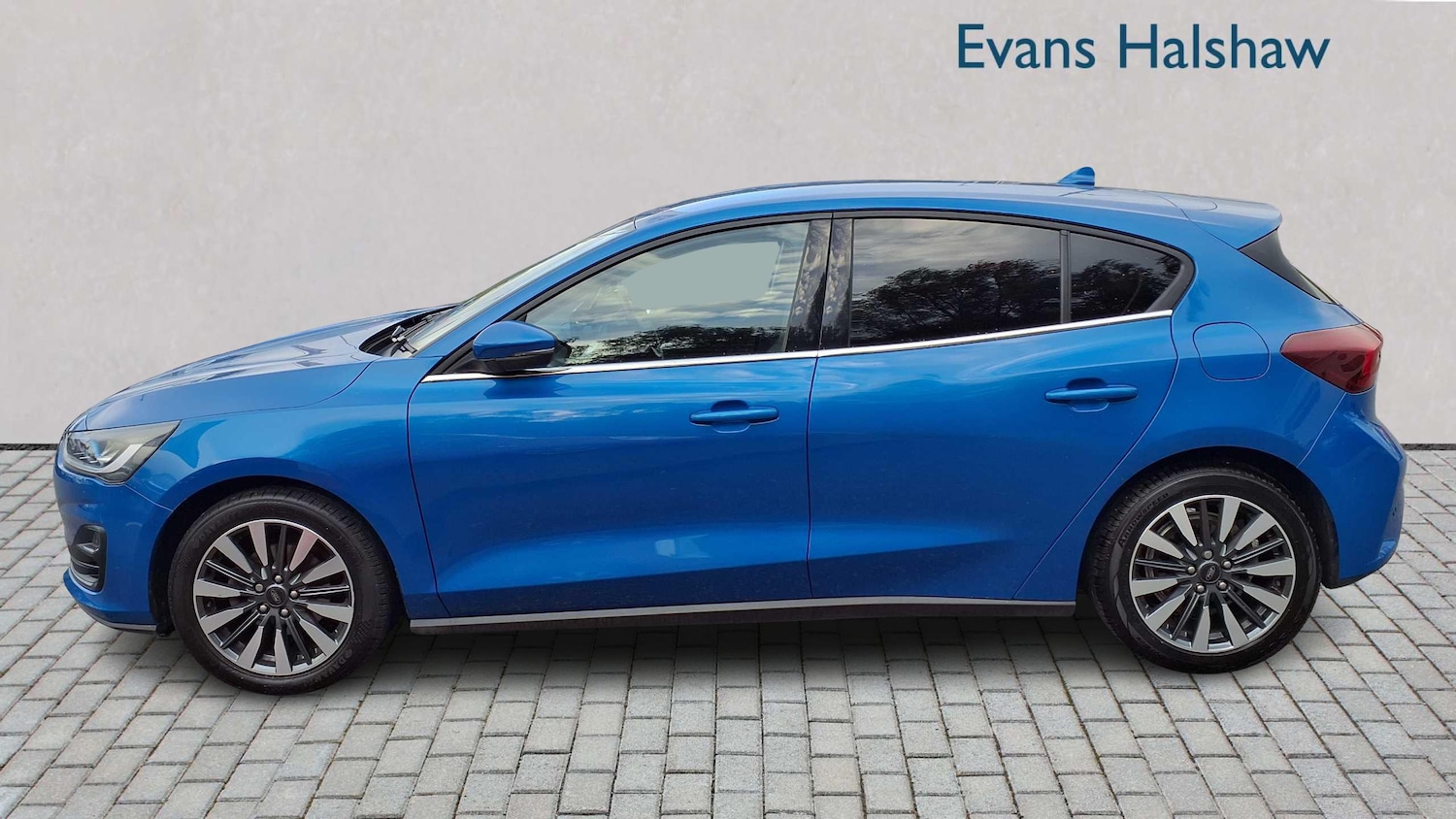 Used Ford Focus 2023 for sale - 76034847: Photo 7