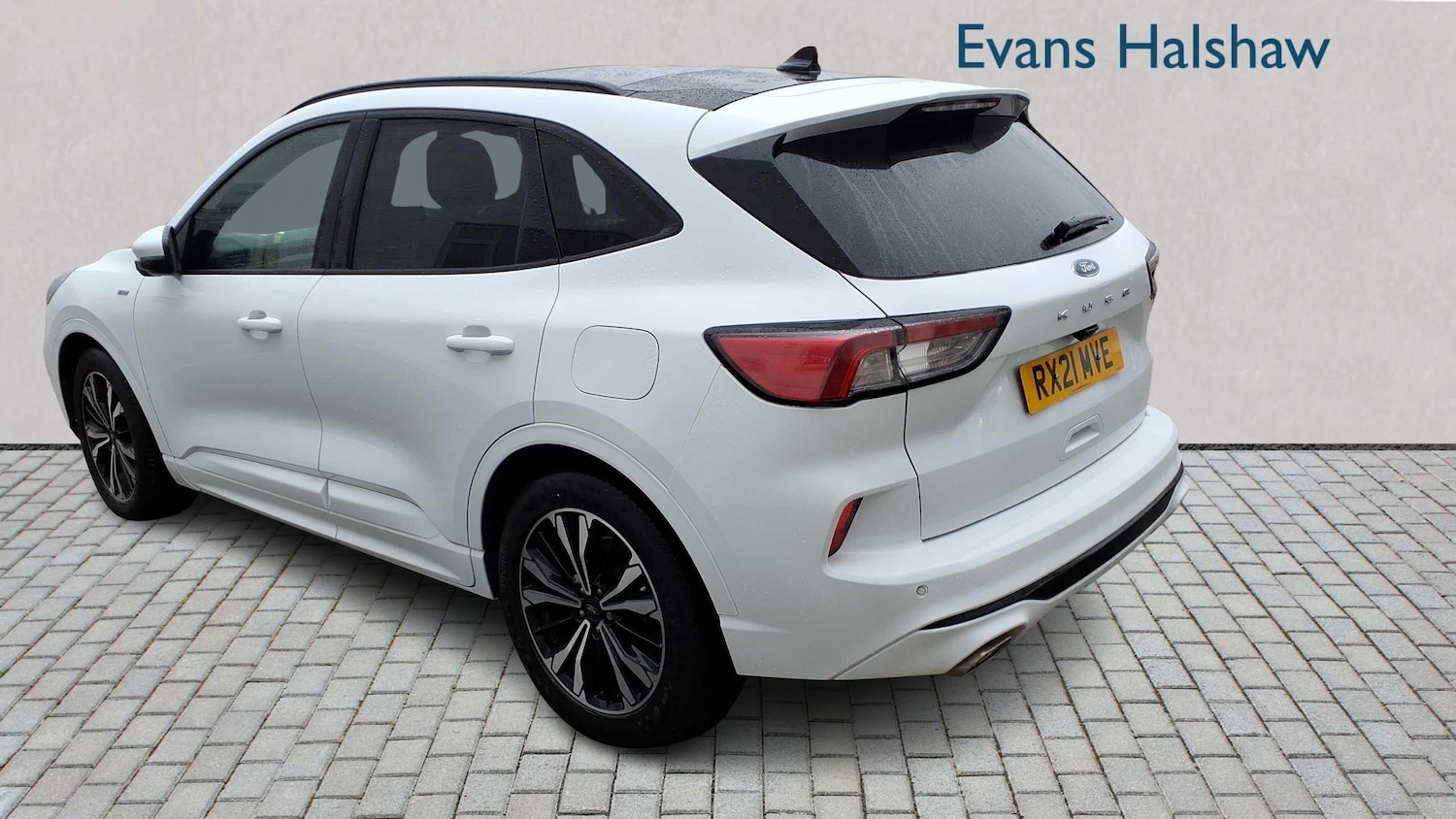 Used Ford Kuga 2021 for sale - 78023879: Photo 2