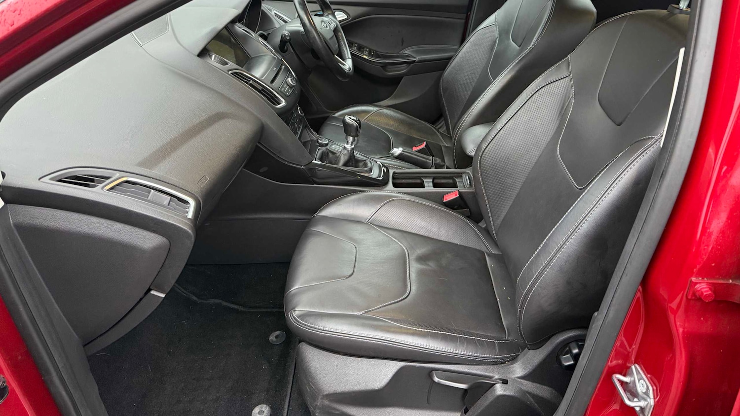 Used Ford Focus 2017 for sale - 76564397: Photo 15