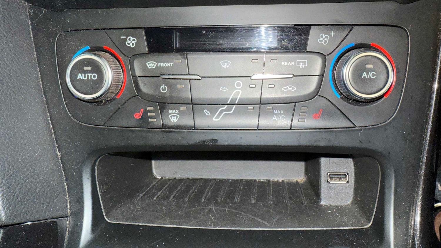 Used Ford Focus 2017 for sale - 76564397: Photo 17