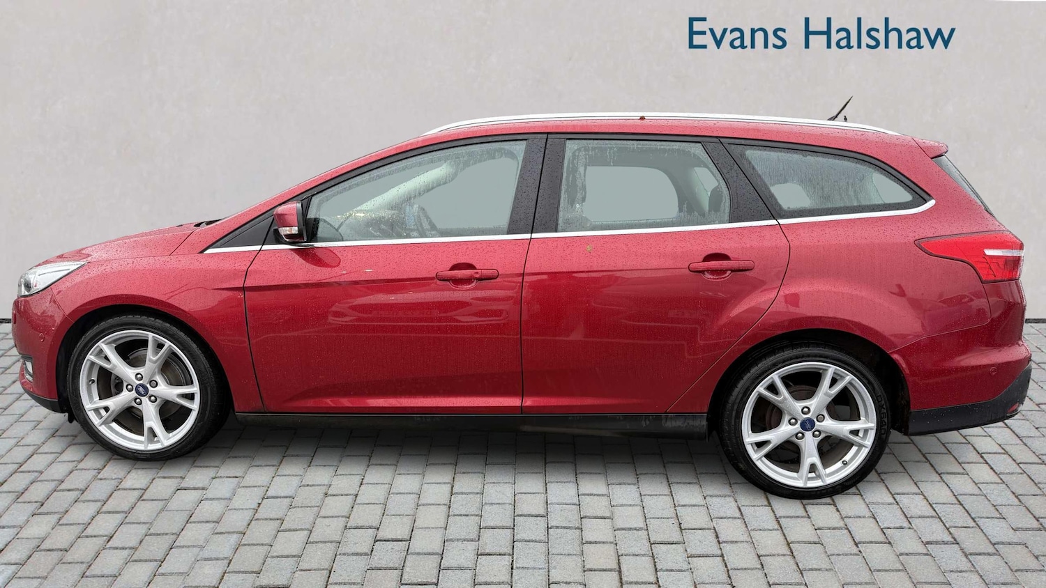 Used Ford Focus 2017 for sale - 76564397: Photo 3