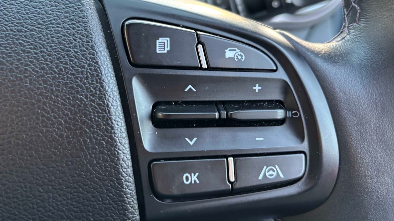 Used Hyundai i10 2024 for sale - 76648874: Photo 19