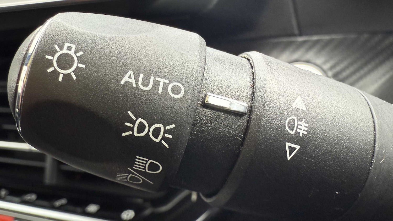 Used Peugeot 208 2022 for sale - 76362548: Photo 26