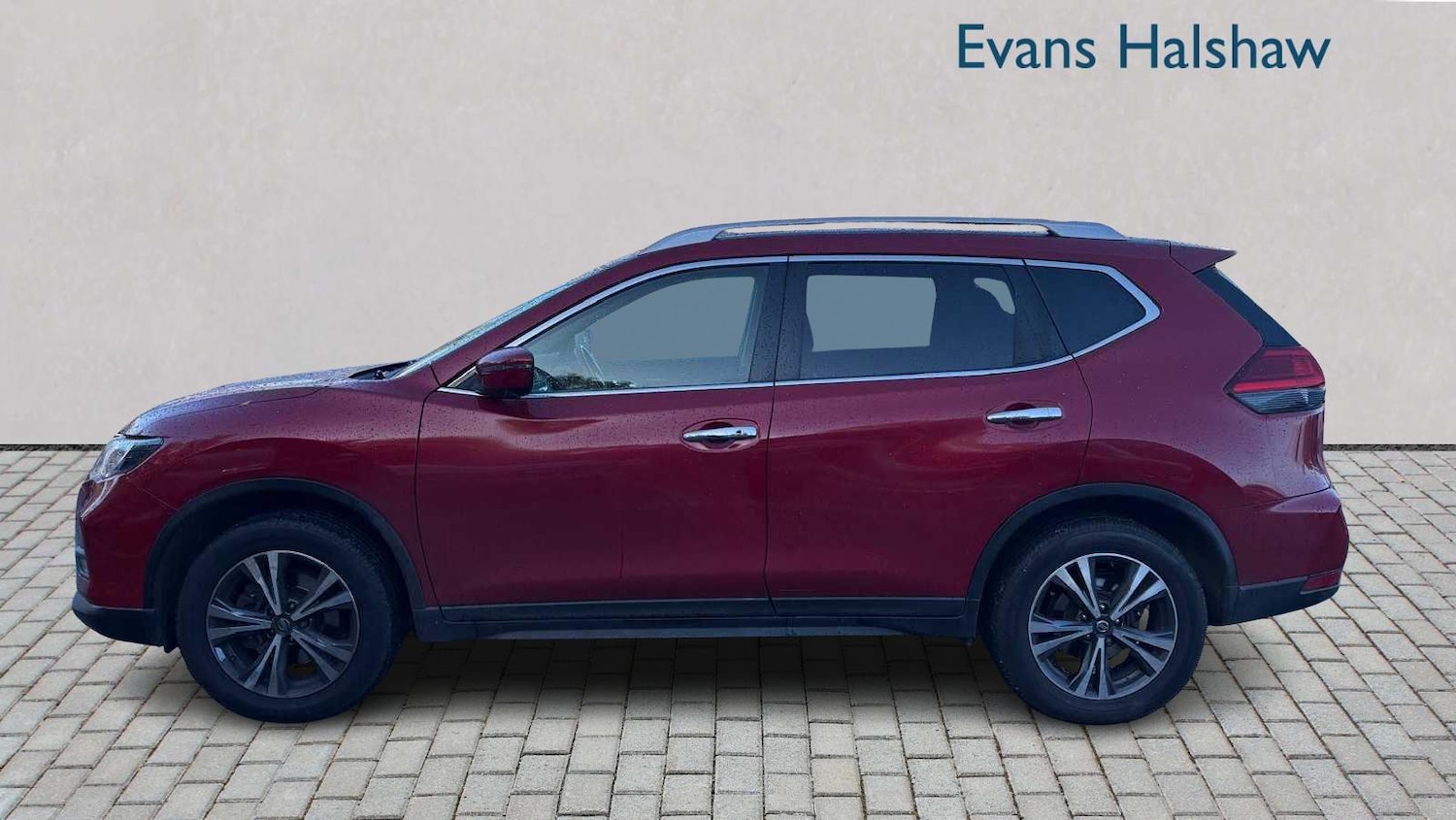 Used Nissan X-Trail for sale - 76378796: Photo 3