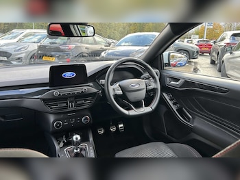 Used Ford Focus 2020 for sale - 76339661: Photo