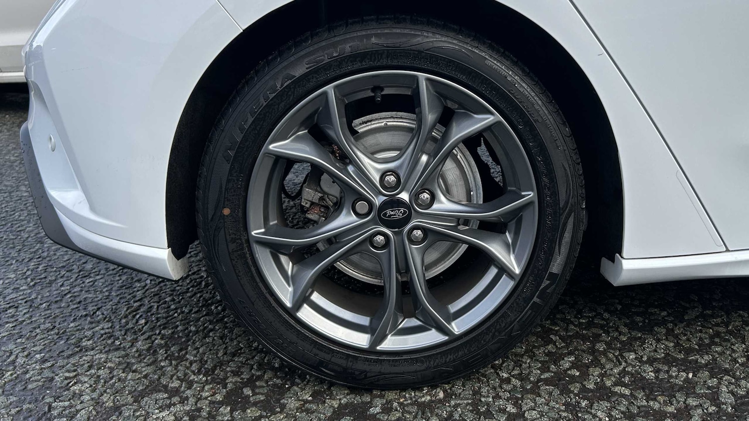 Used Ford Focus 2020 for sale - 76339661: Photo 3