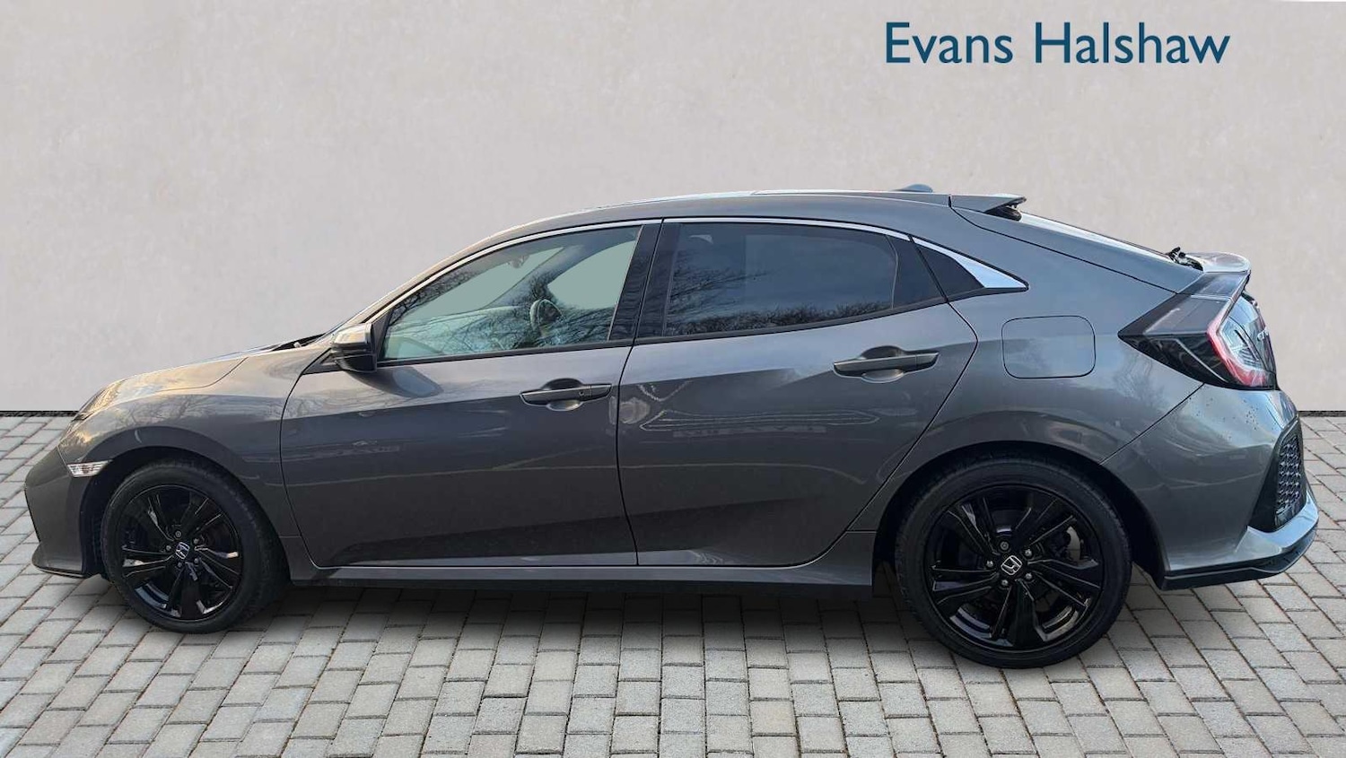 Used Honda Civic 2018 for sale - 77270124: Photo 4