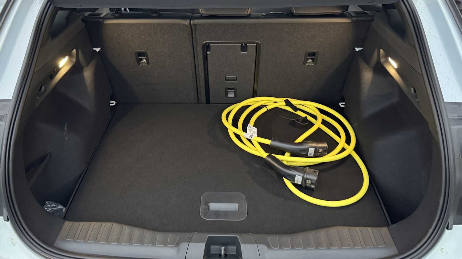 Used Ford Explorer 2024 for sale - 76218258: Photo 26