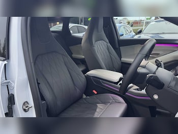 Used Ford Explorer 2024 for sale - 76218258: Photo