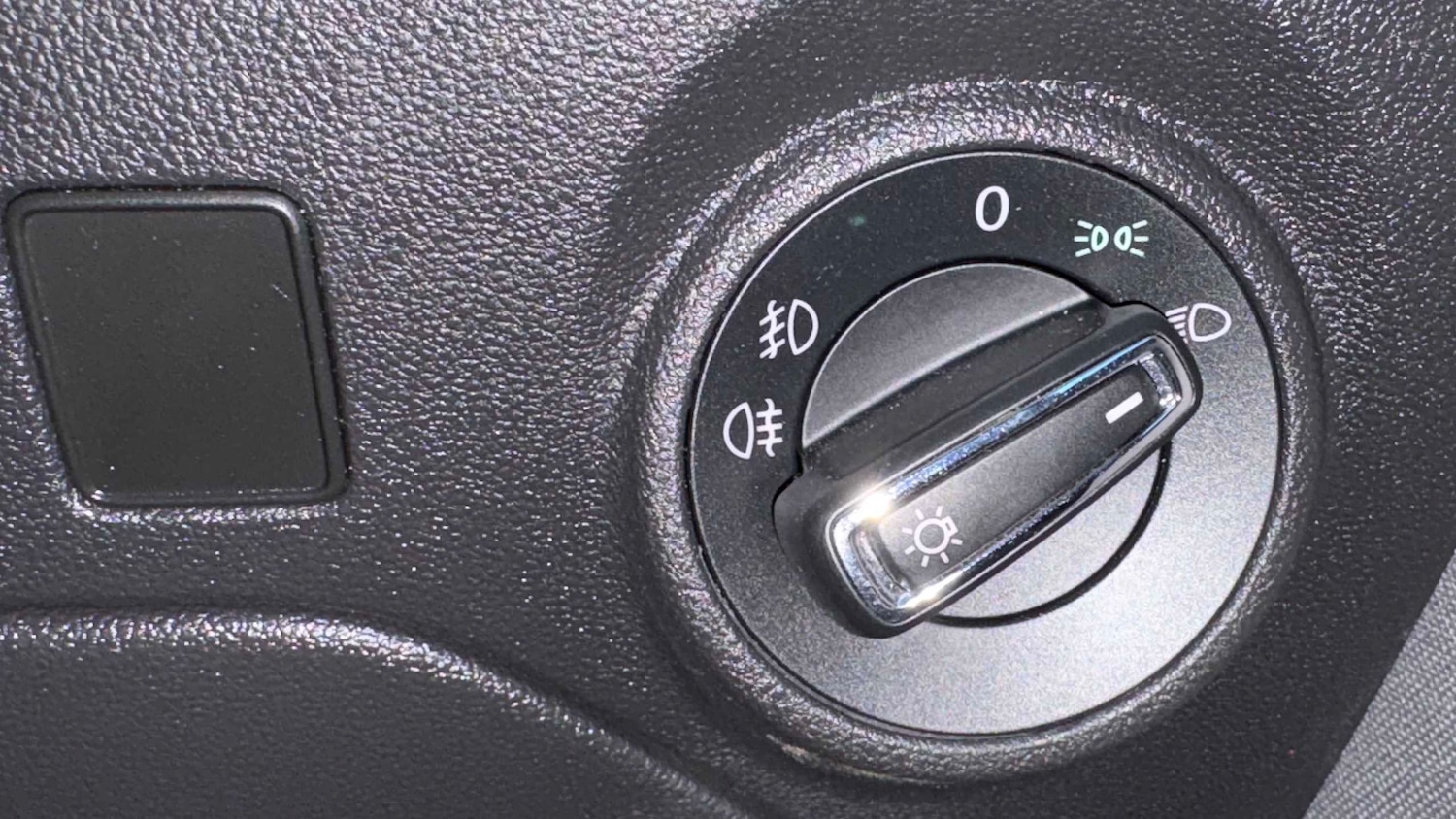 Used SEAT Leon 2019 for sale - 77928535: Photo 25