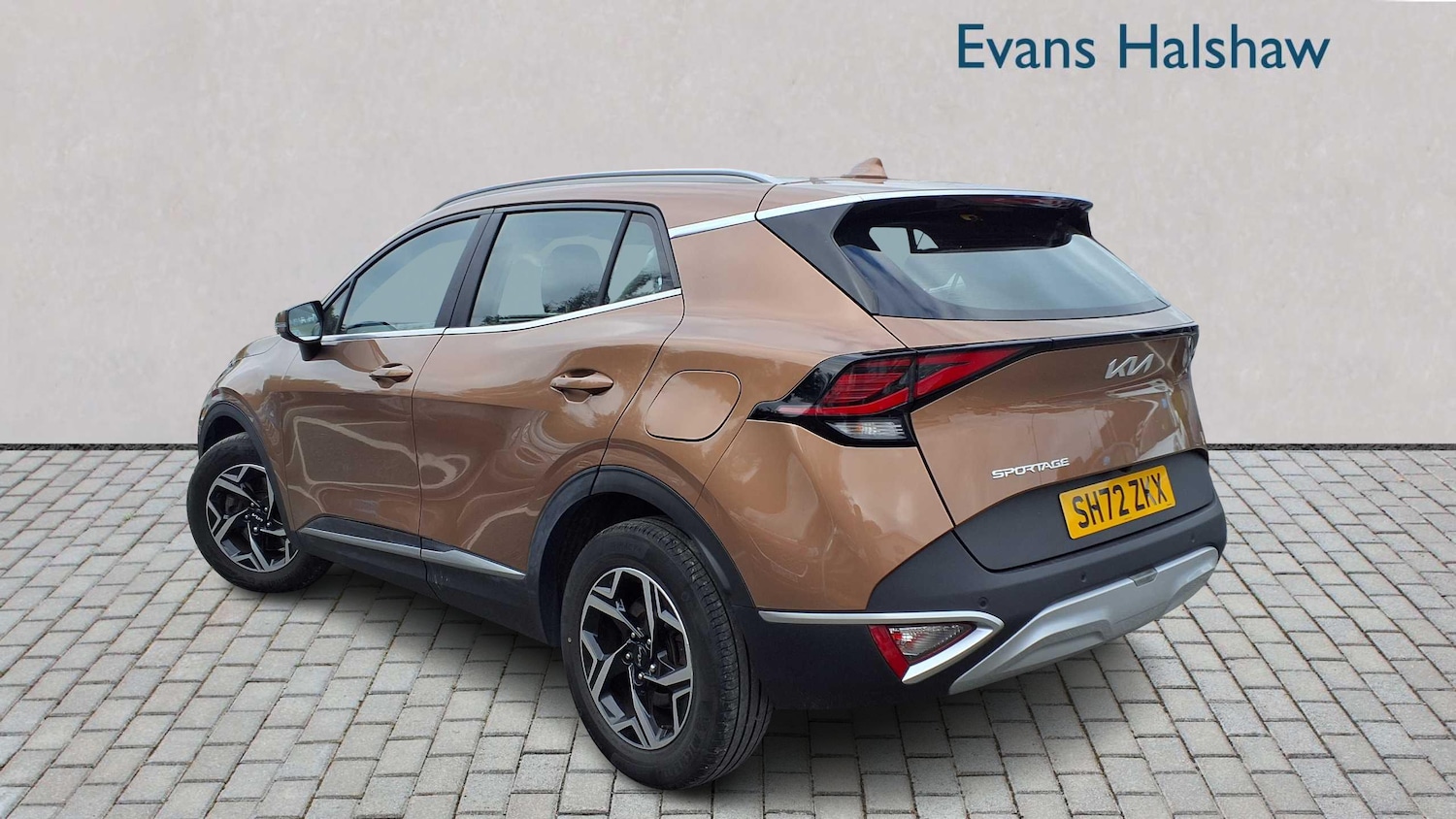 Used Kia Sportage 2022 for sale - 76242487: Photo 2