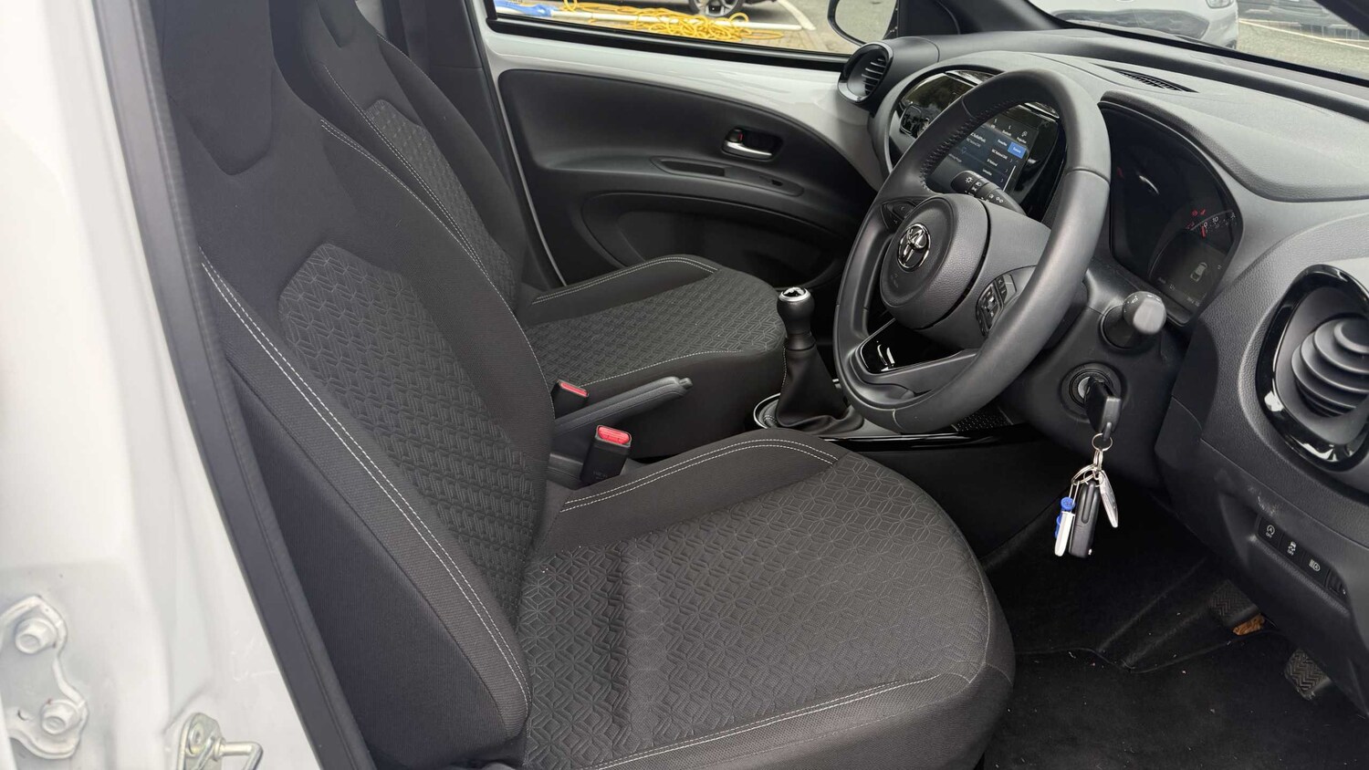 Used Toyota Aygo X 2024 for sale - 76262520: Photo 29