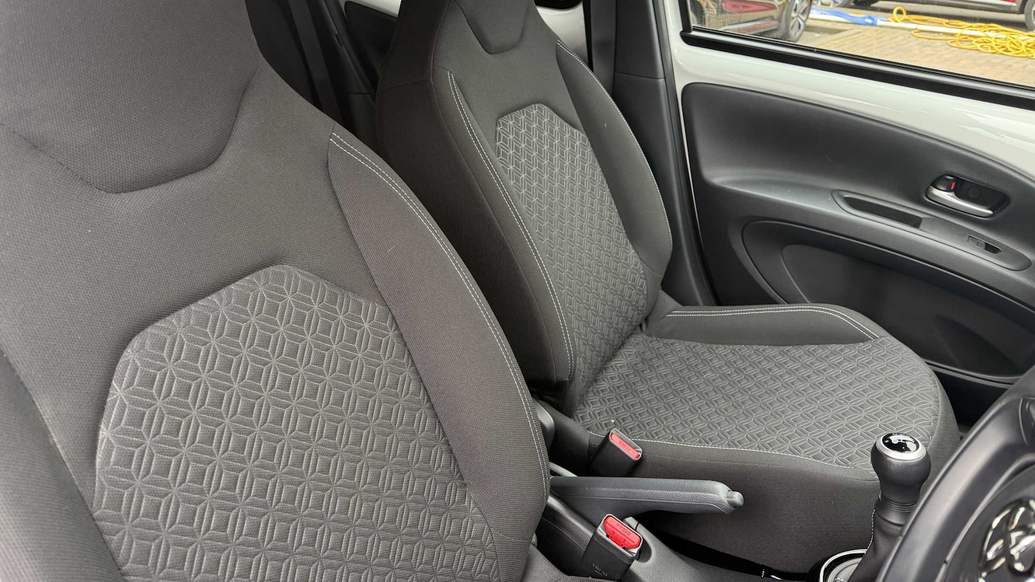 Used Toyota Aygo X 2024 for sale - 76262520: Photo 30