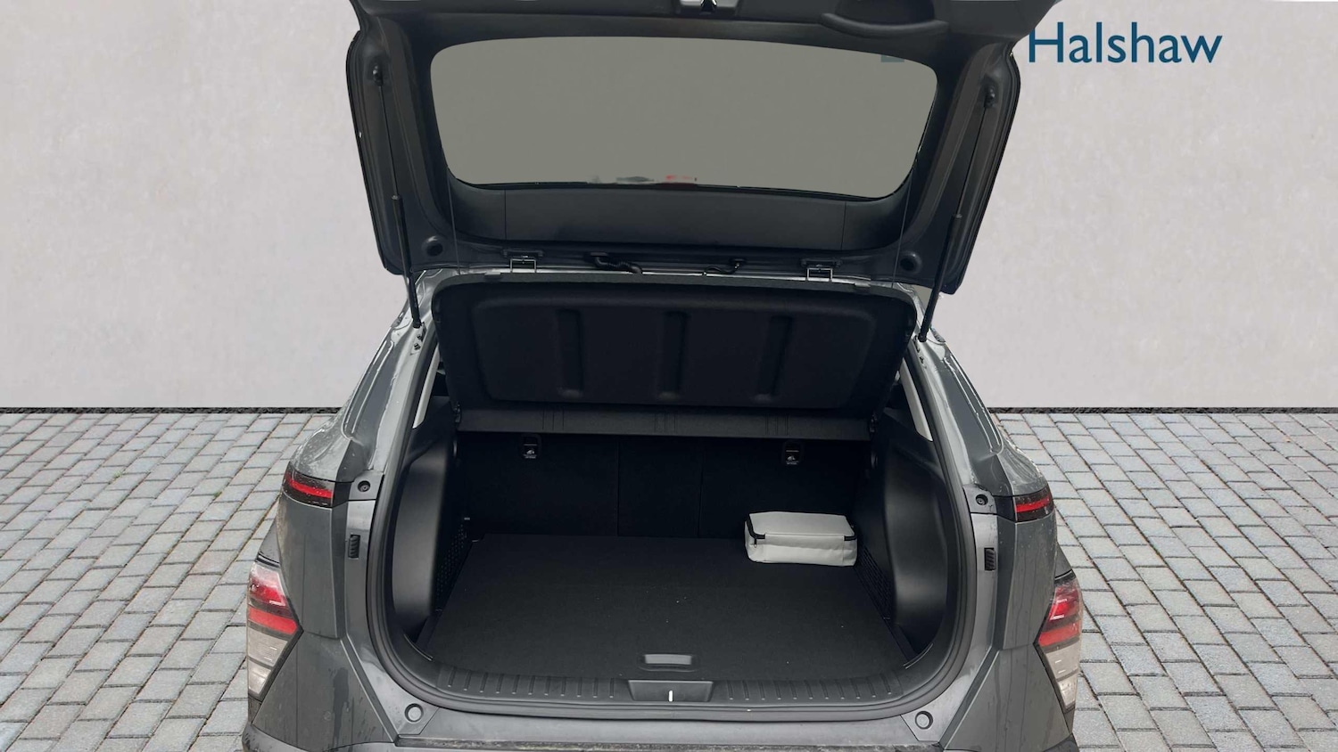 Used Hyundai KONA 2025 for sale - 77429173: Photo 6