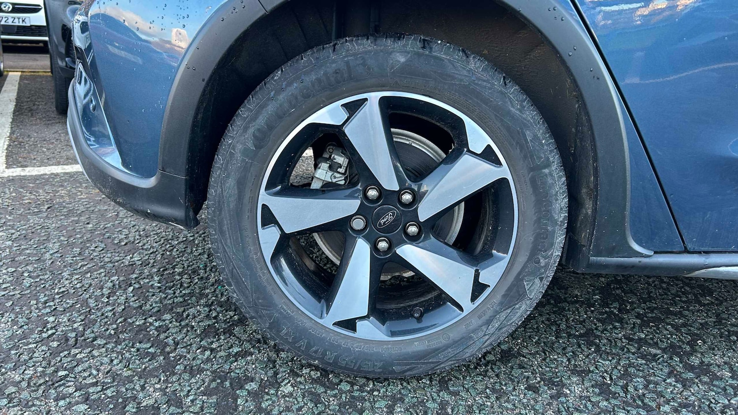 Used Ford Focus 2022 for sale - 76967889: Photo 2