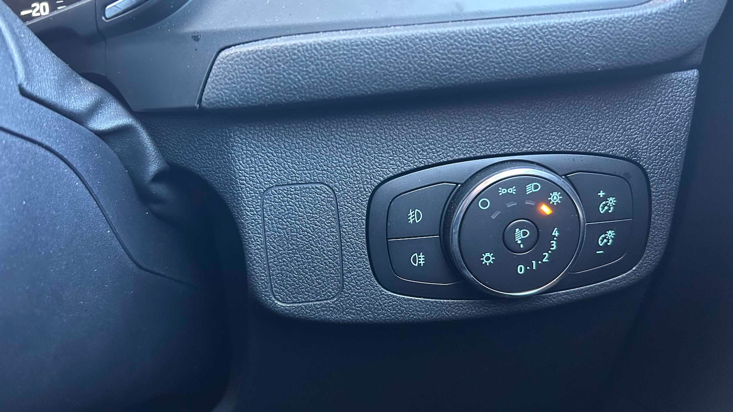 Used Ford Focus 2022 for sale - 76967889: Photo 24