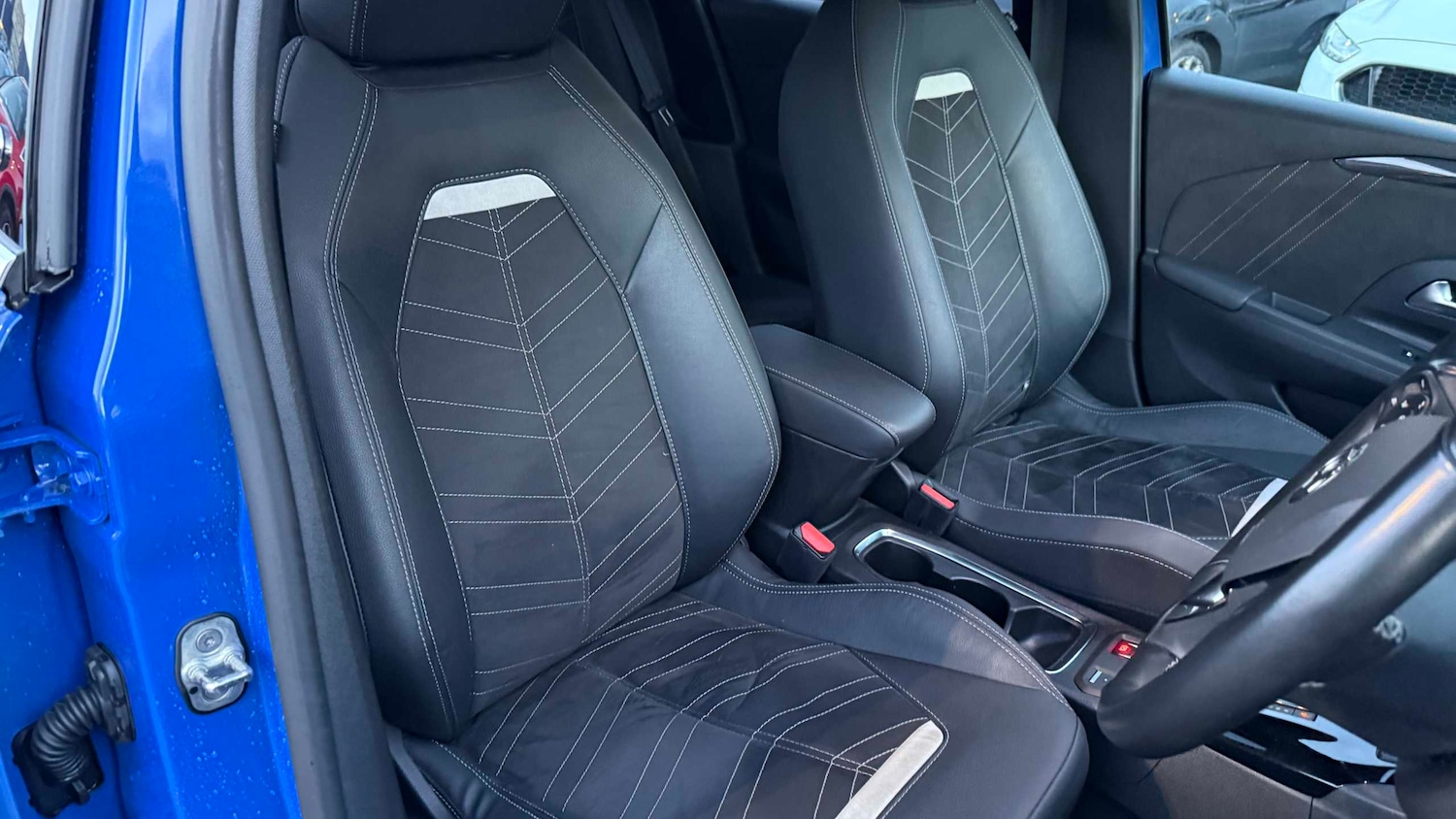 Used Vauxhall Corsa 2022 for sale - 76916137: Photo 2