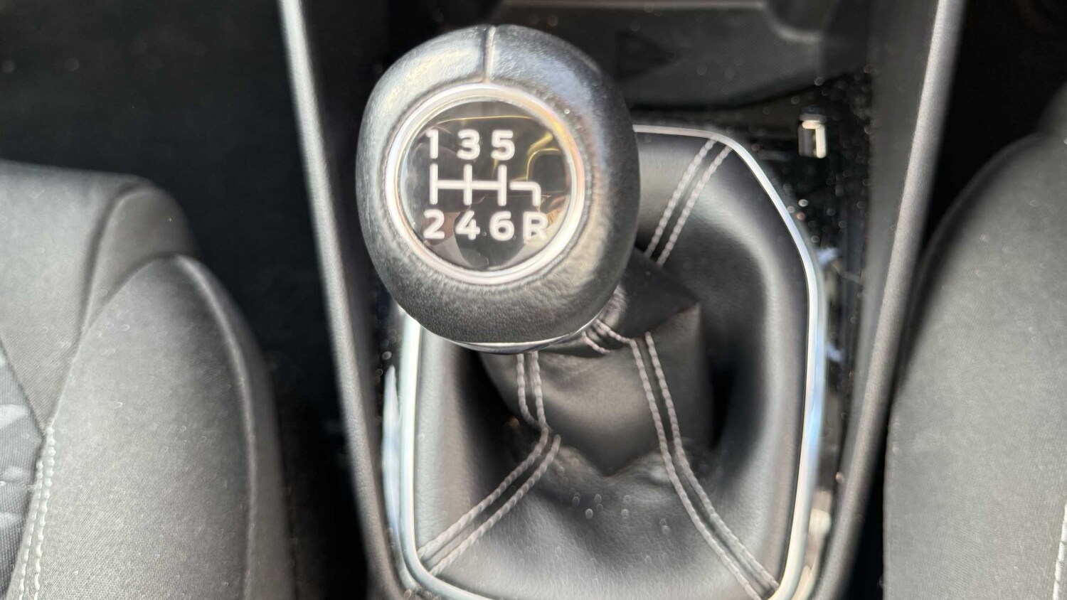 Used Ford Fiesta 2018 for sale - 76351638: Photo 22