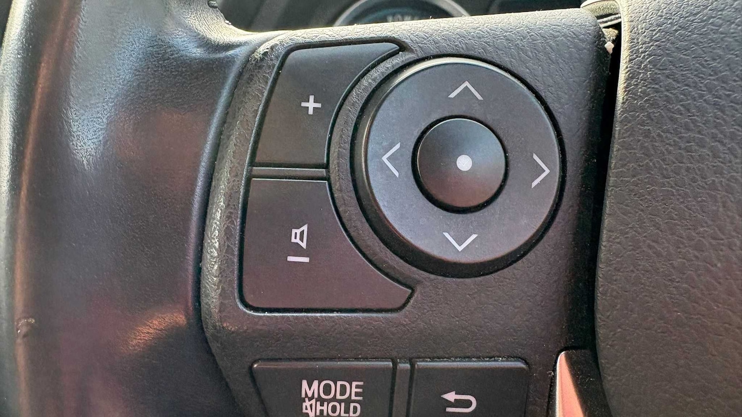 Used Toyota Auris 2014 for sale - 77885906: Photo 10