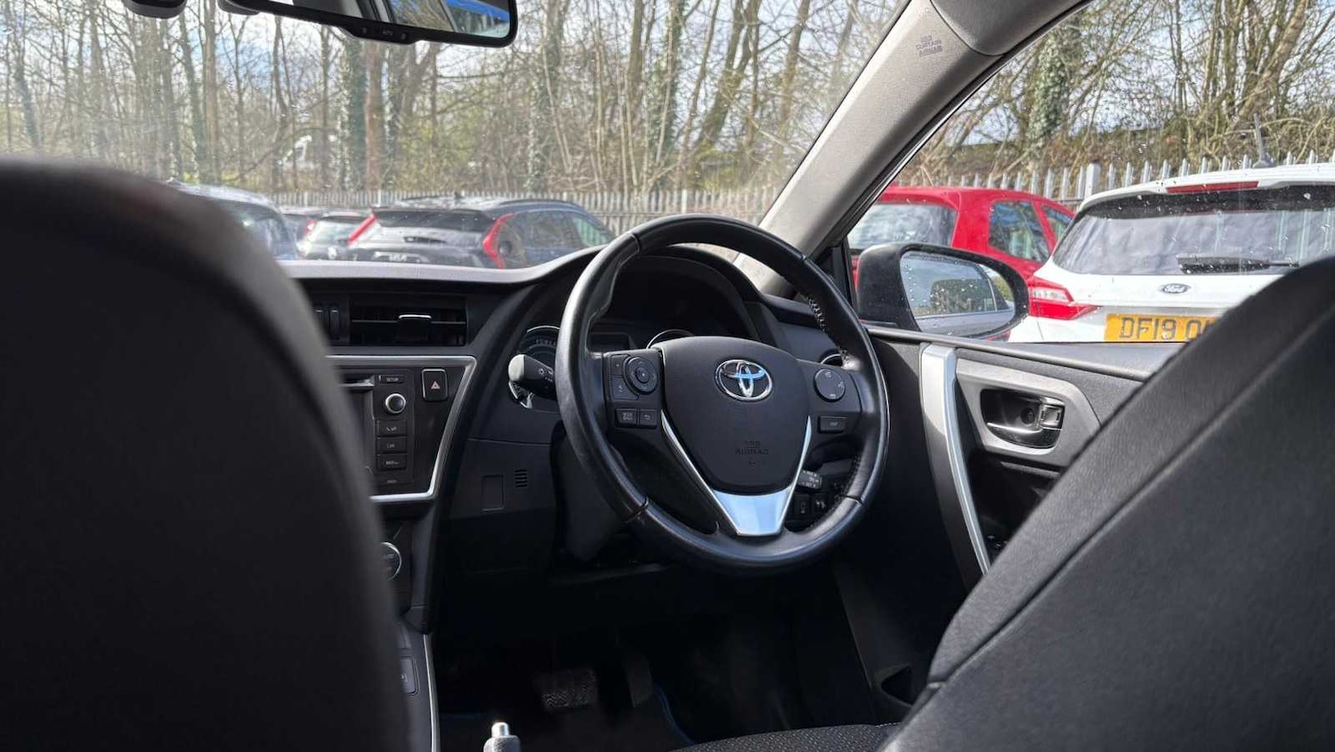 Used Toyota Auris 2014 for sale - 77885906: Photo 35