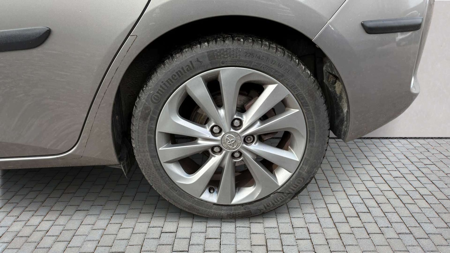 Used Toyota Auris 2014 for sale - 77885906: Photo 4