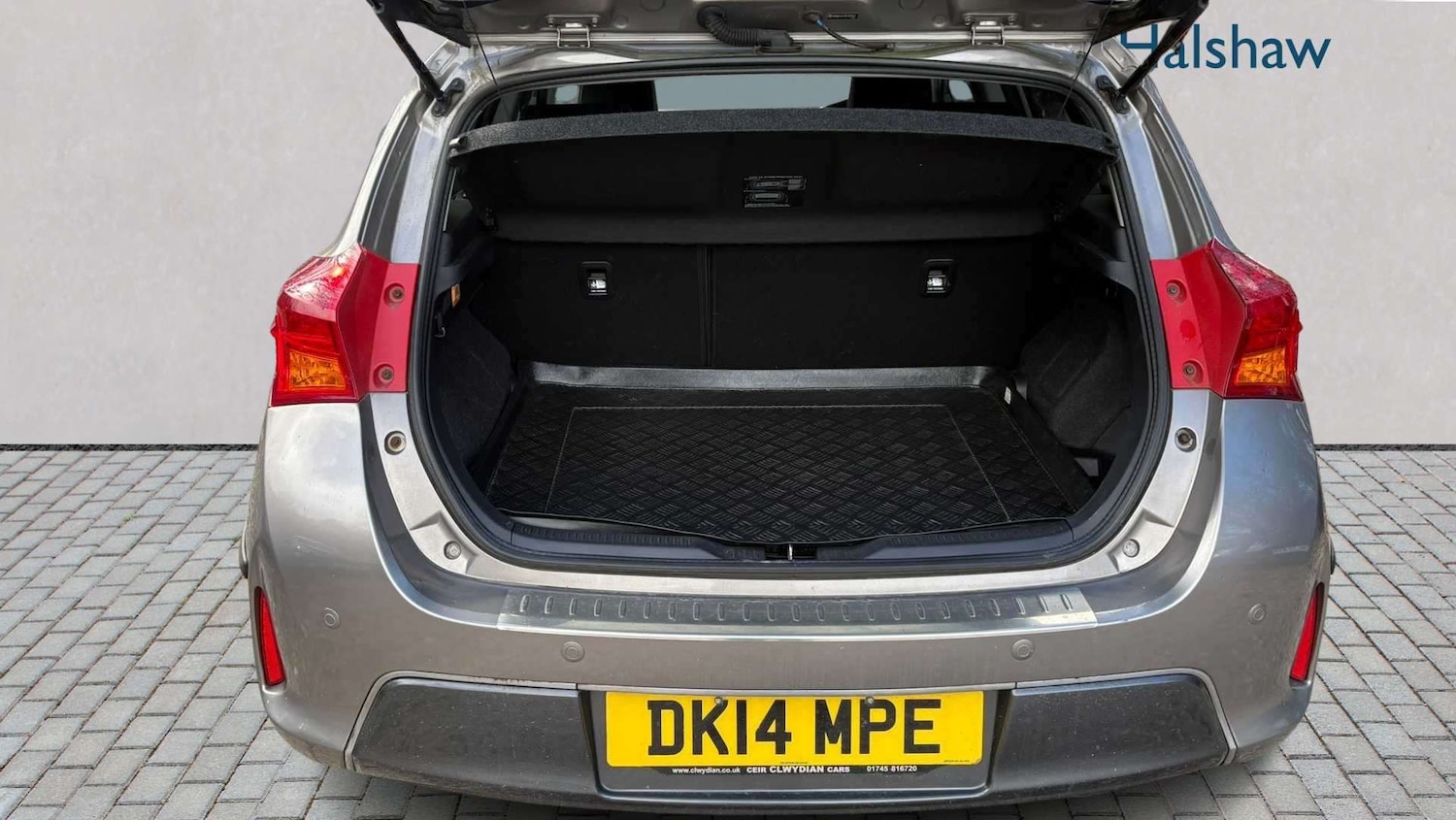 Used Toyota Auris 2014 for sale - 77885906: Photo 7