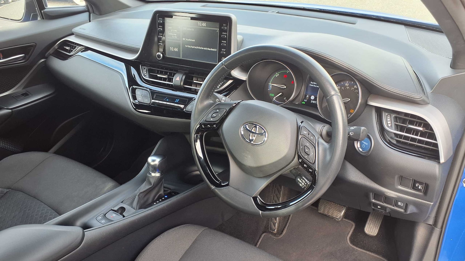 Used Toyota C-HR 2022 for sale - 76016096: Photo 25