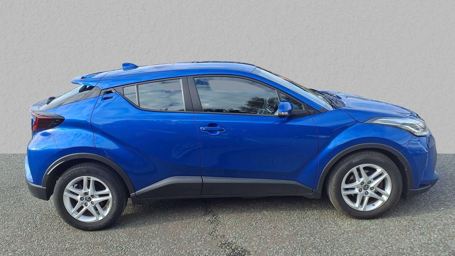 Used Toyota C-HR 2022 for sale - 76016096: Photo 8