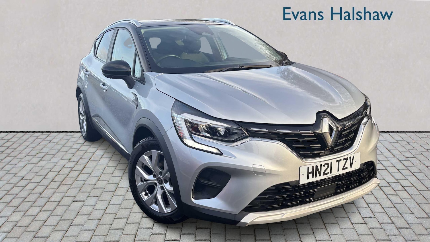 Used Renault Captur 2021 for sale - 76804887: Photo 1