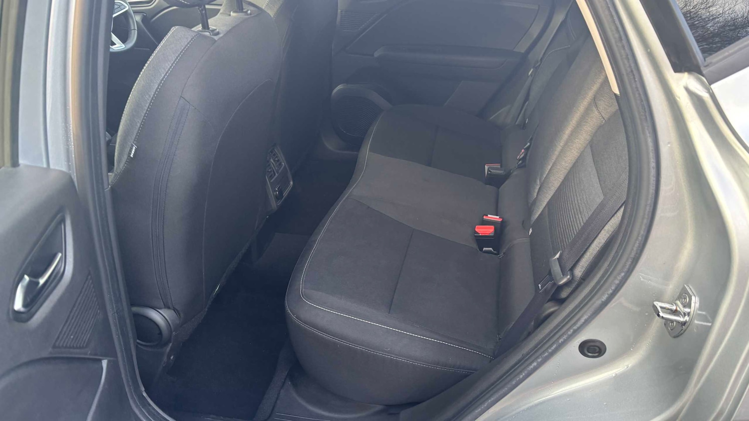 Used Renault Captur 2021 for sale - 76804887: Photo 17