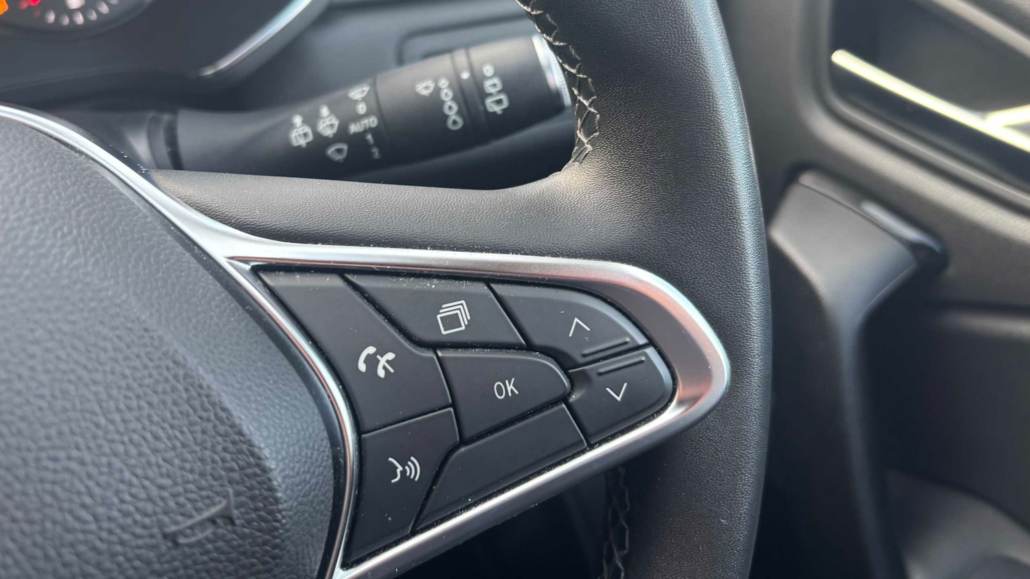 Used Renault Captur 2021 for sale - 76804887: Photo 25