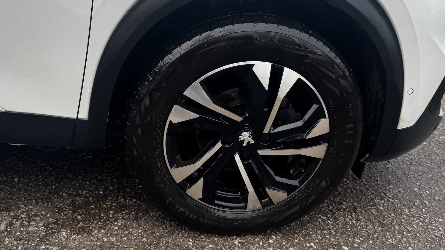 Used Peugeot 2008 2022 for sale - 77698783: Photo 10