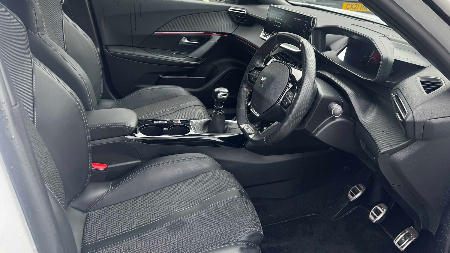 Used Peugeot 2008 2022 for sale - 77698783: Photo 21