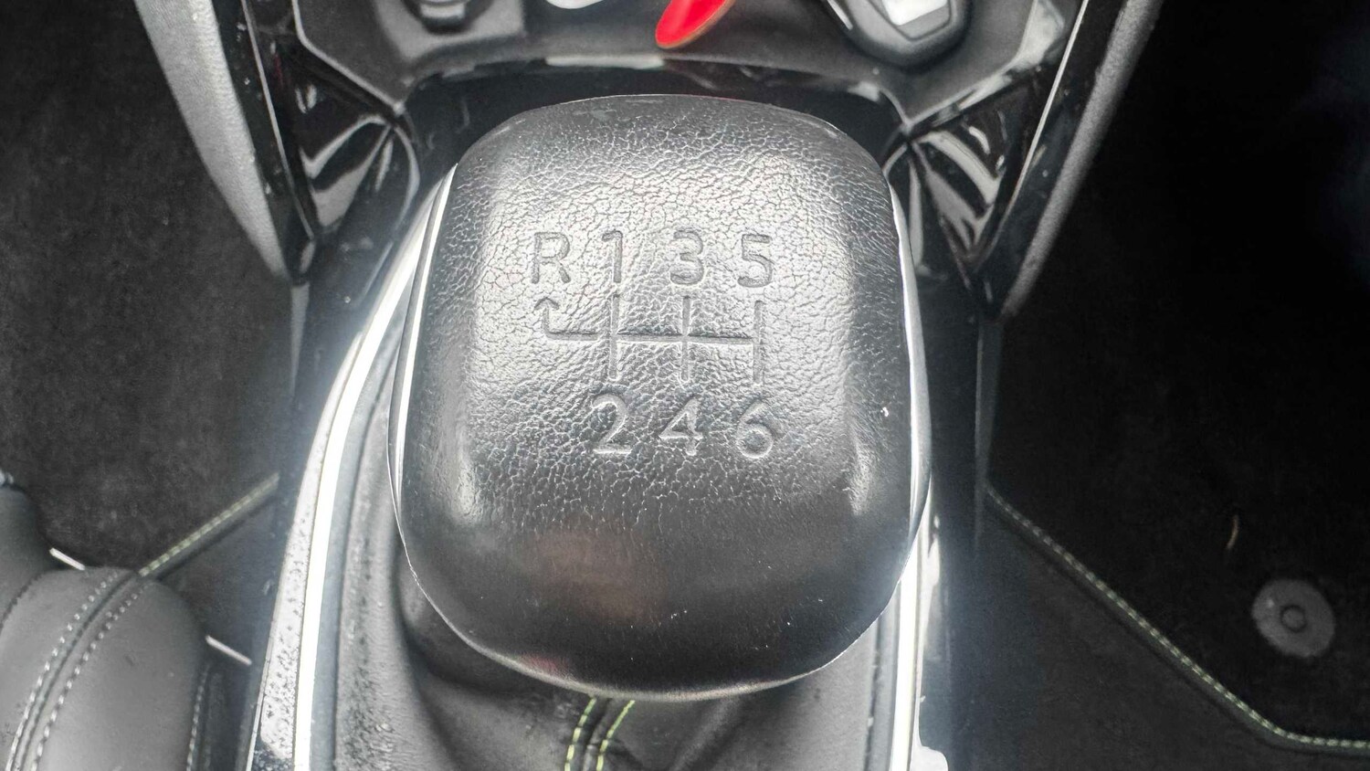 Used Peugeot 2008 2022 for sale - 77698783: Photo 27