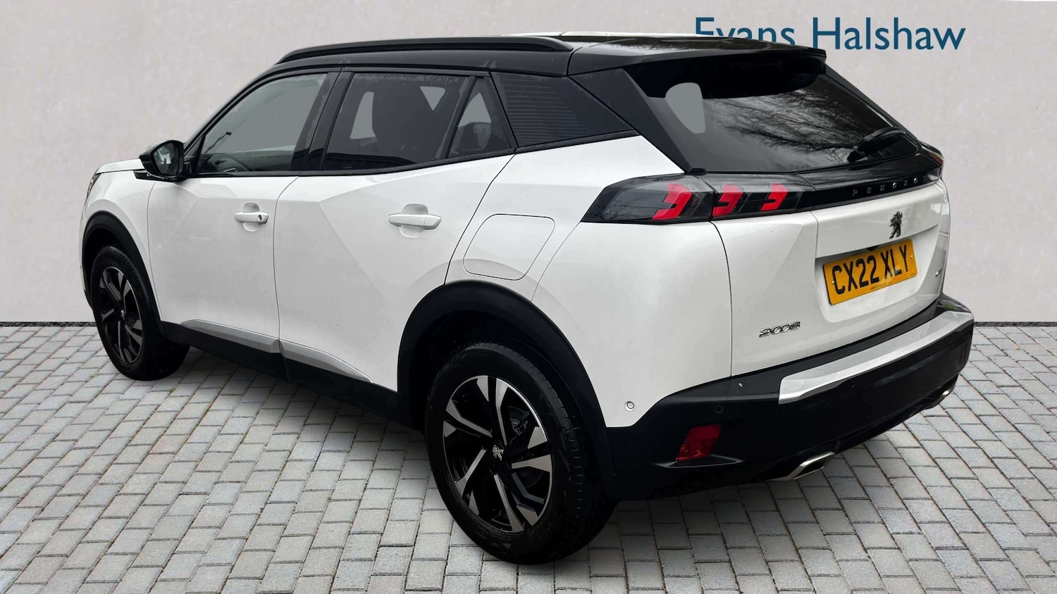 Used Peugeot 2008 2022 for sale - 77698783: Photo 5