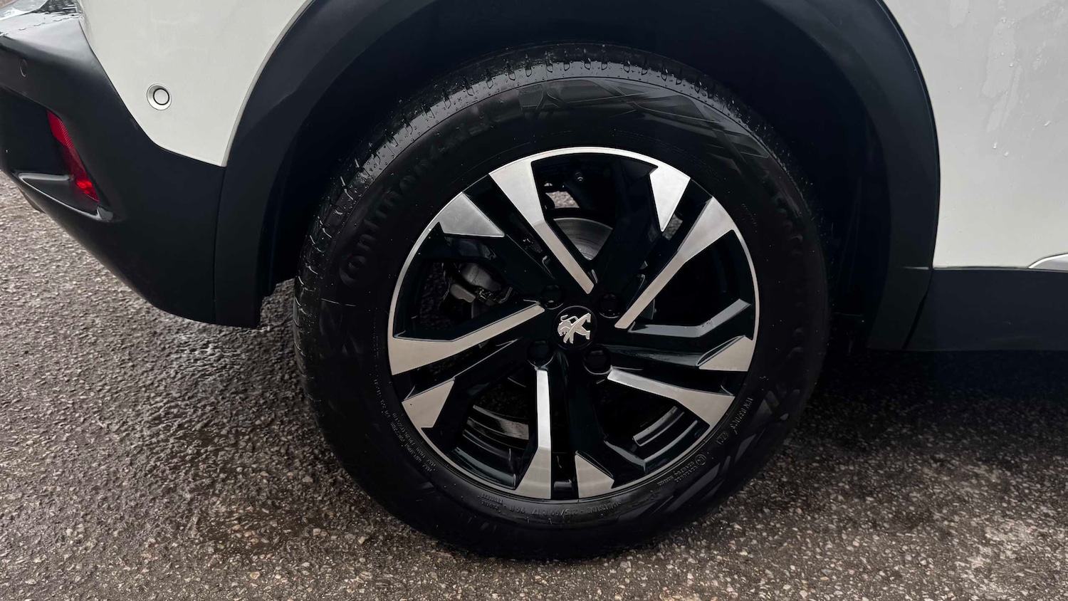 Used Peugeot 2008 2022 for sale - 77698783: Photo 9