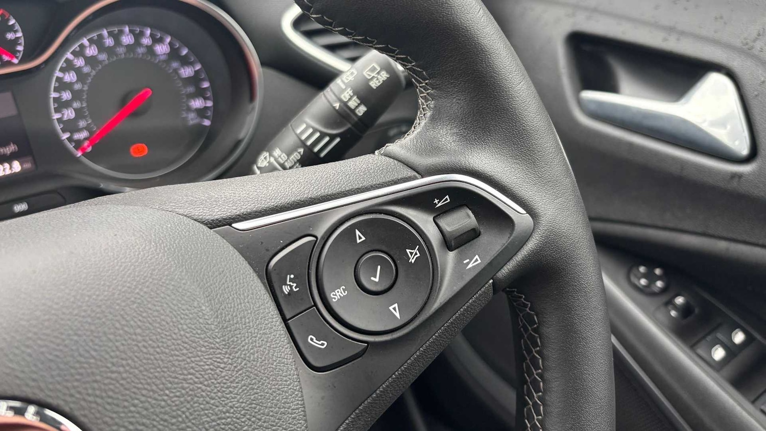 Used Vauxhall Crossland 2022 for sale - 76170127: Photo 21