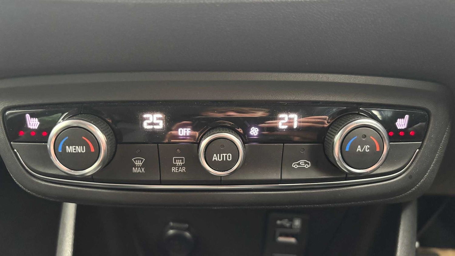 Used Vauxhall Crossland 2022 for sale - 76170127: Photo 29