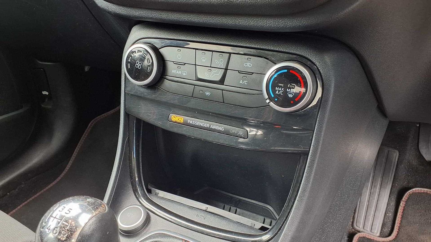 Vehicle 33