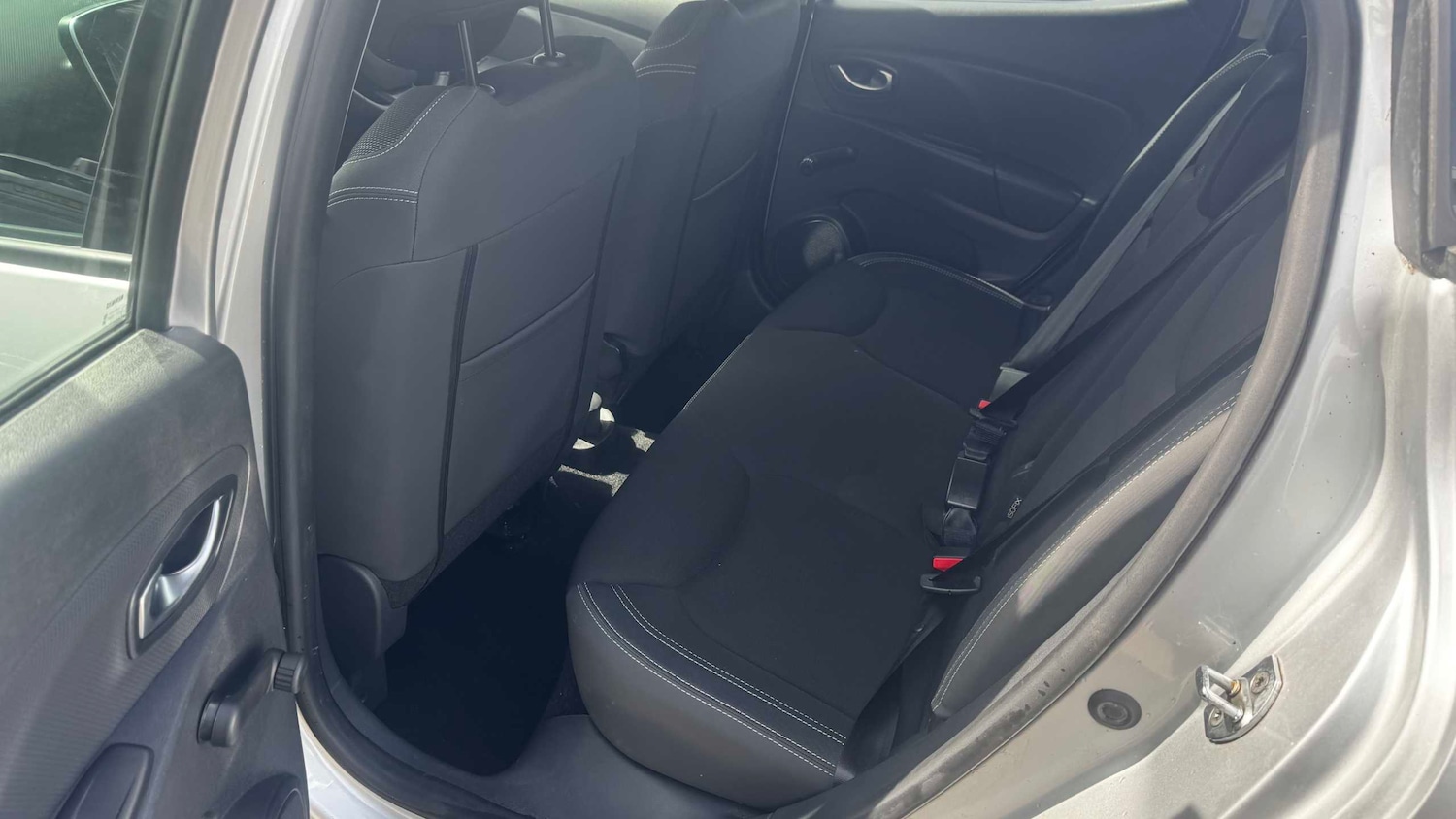 Used Renault Clio 2018 for sale - 78209185: Photo 14