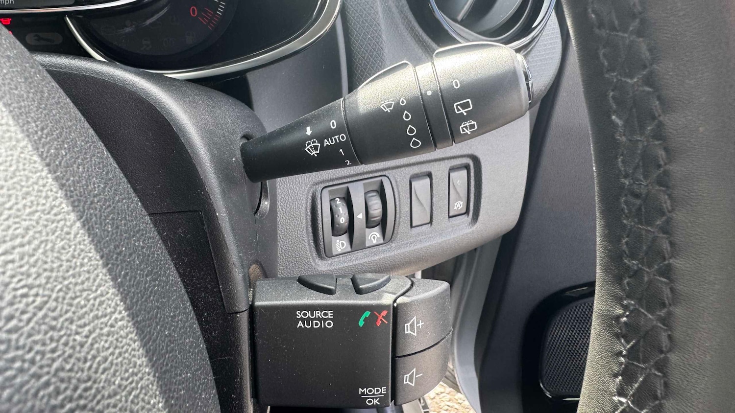 Used Renault Clio 2018 for sale - 78209185: Photo 23