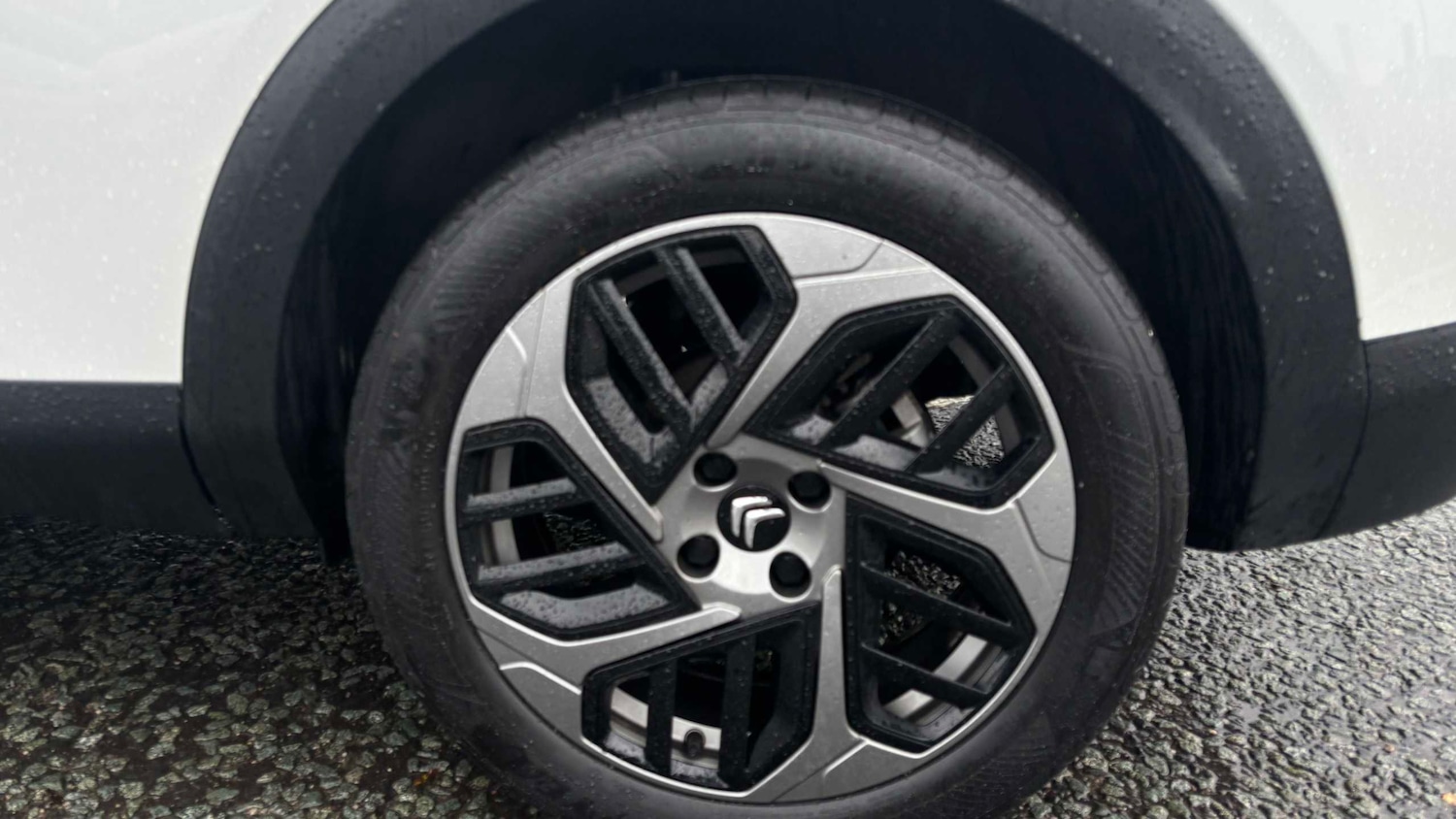 Used Citroen C4 2023 for sale - 76564342: Photo 12