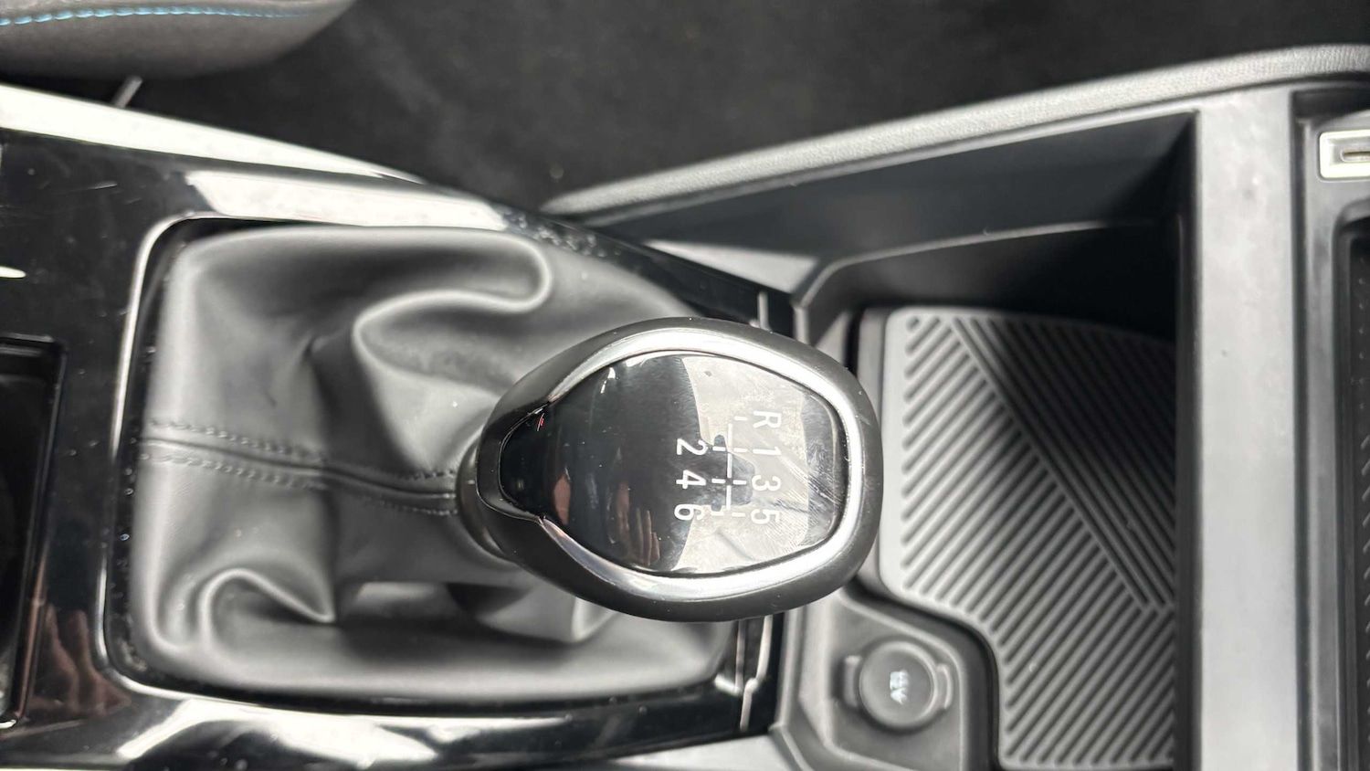 Used Citroen C4 2023 for sale - 76564342: Photo 14