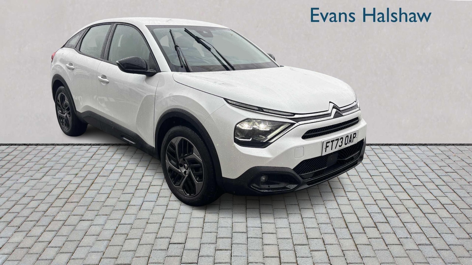 Used Citroen C4 2023 for sale - 76564342: Photo 2