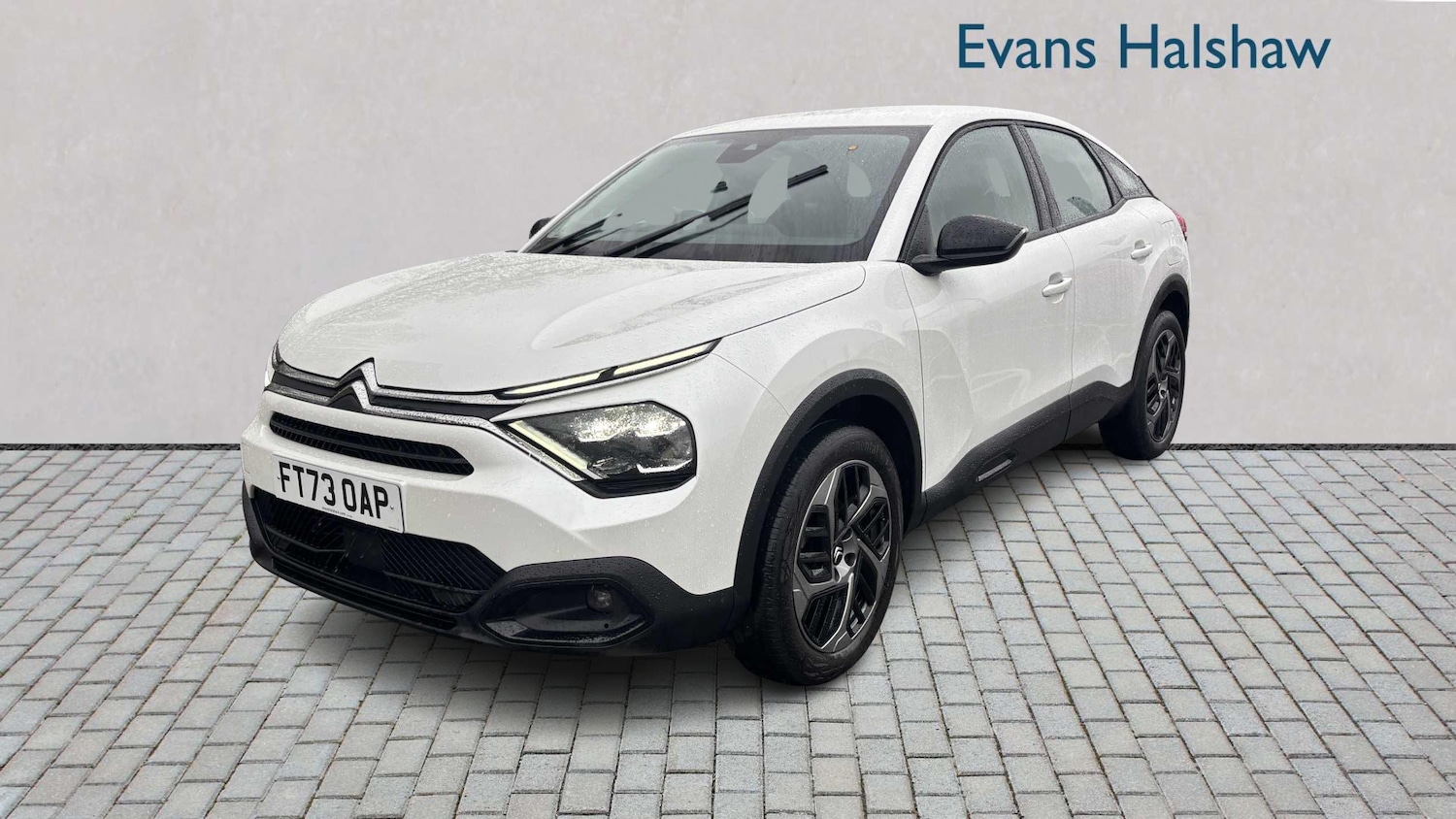 Used Citroen C4 2023 for sale - 76564342: Photo 3