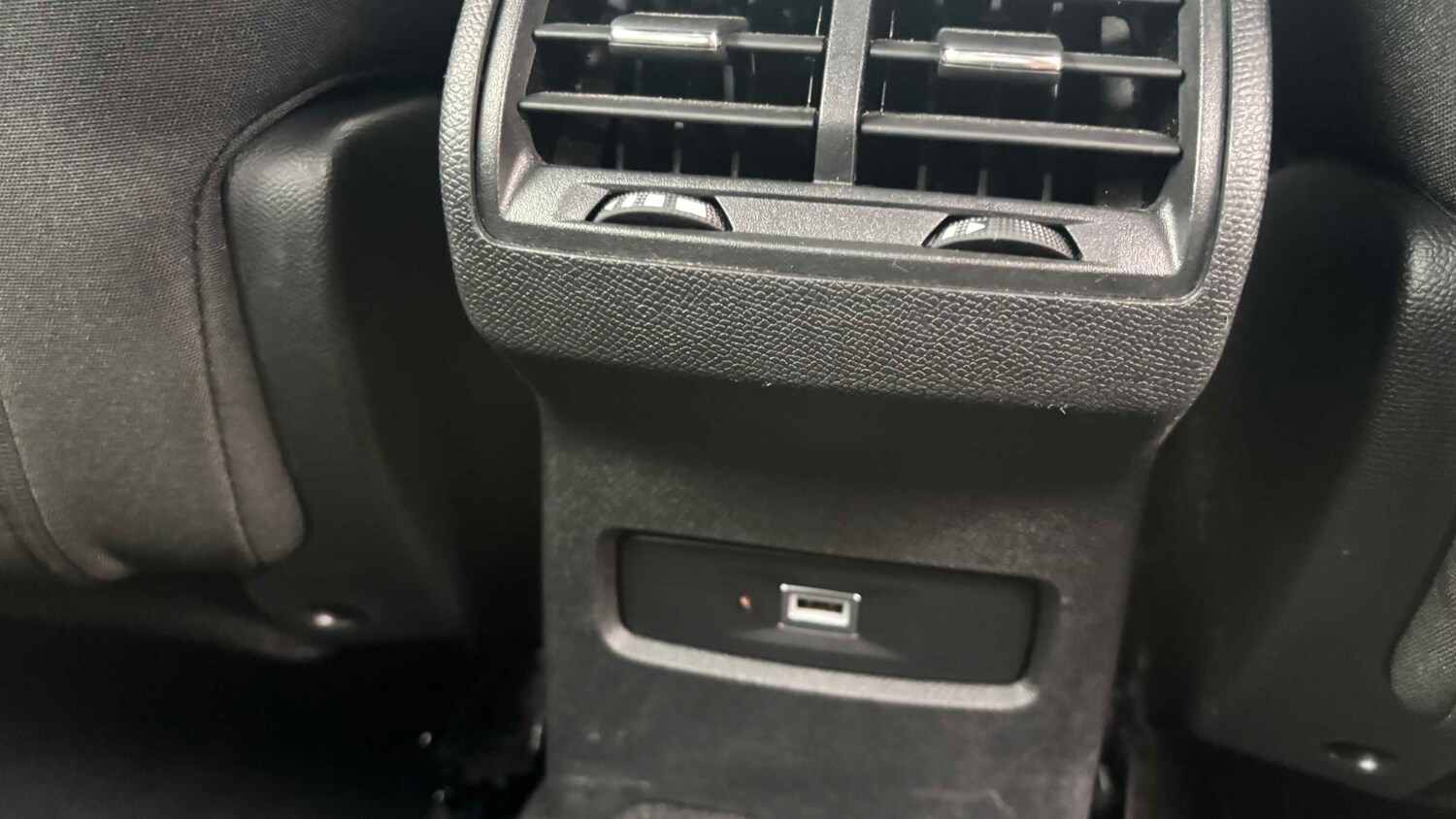 Used Citroen C4 2023 for sale - 76564342: Photo 32