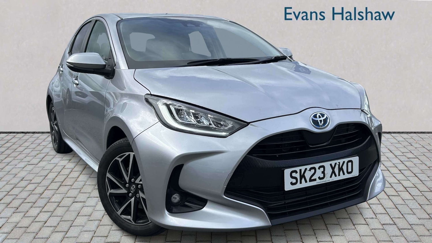 Used Toyota Yaris 2023 for sale - 78129757: Photo 1