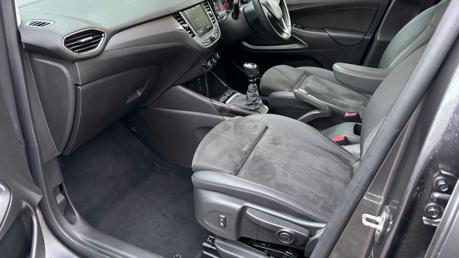 Used Vauxhall Crossland 2022 for sale - 76501757: Photo 15